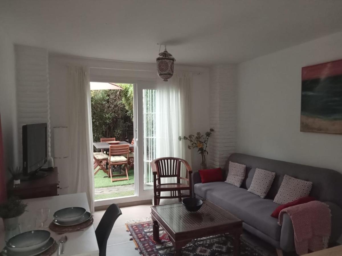 Dormir Entre Limones, Casa De Invitados En Vivienda Familiar Dos Hermanas Zewnętrze zdjęcie